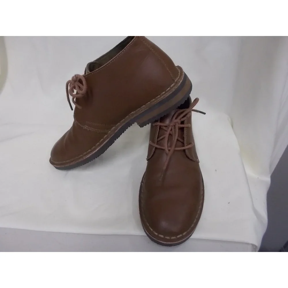 Magellan Outdoors Mens Brown Leather Chukka Boots Lace Up Desert Shoes